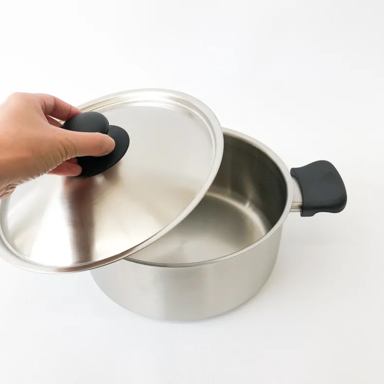 Sori Yanagi 8.75" Stainless Steel Shallow Pot