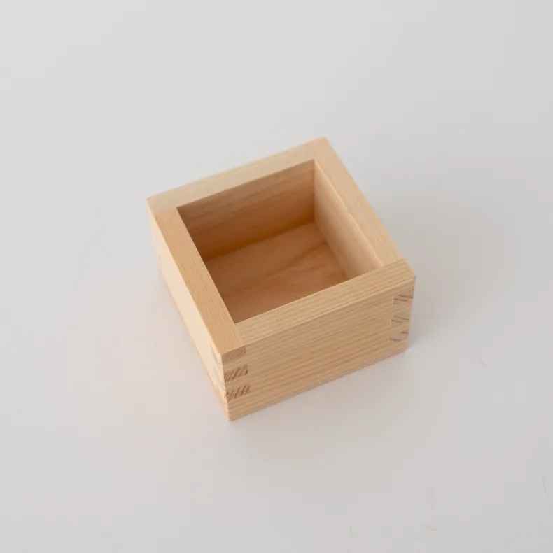 Hinoki Kimasu Sake Drinking Box