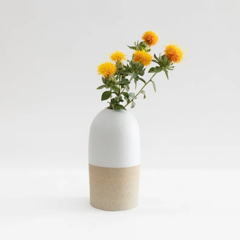 Tomoro Terra Bud Vase (Large)