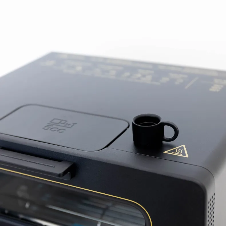 BALMUDA - The Toaster