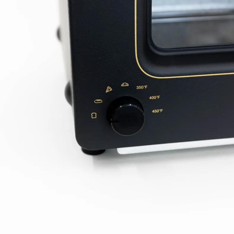 BALMUDA - The Toaster