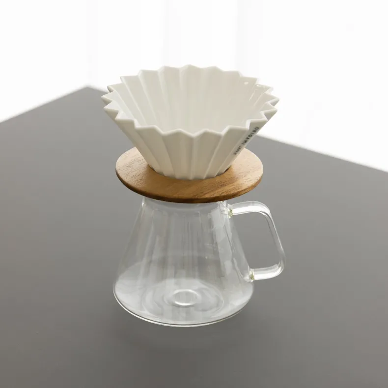 ORIGAMI x HARIO Glass Server