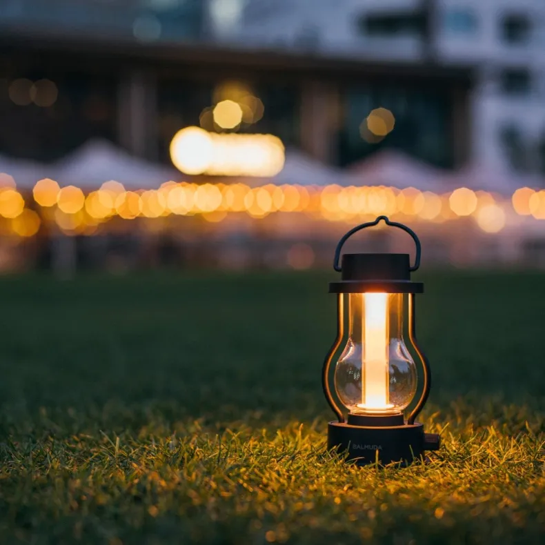 BALMUDA - The Lantern