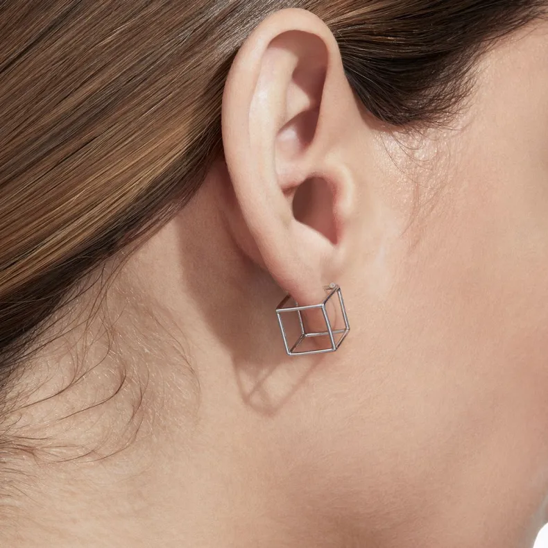 Shihara Square Earring 10 White Gold