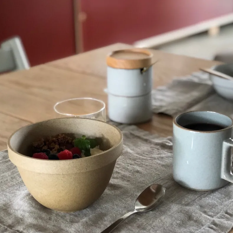 HPM046 - Deep Round Bowl Gloss Gray Small ø 5.5/8"