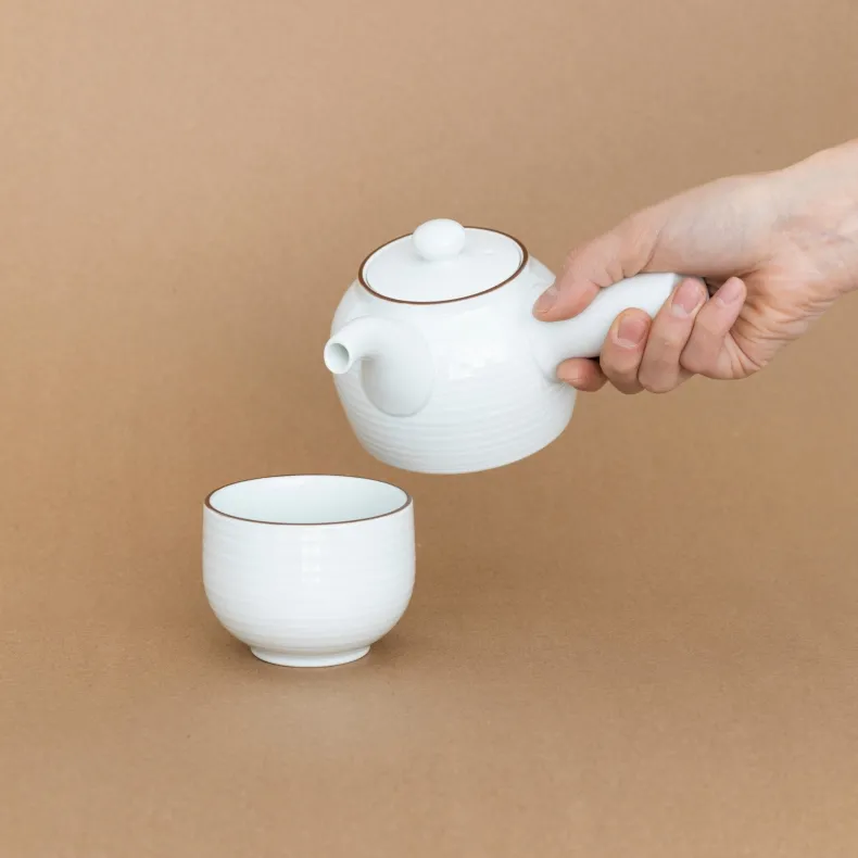 Hakusan Porcelain Tea Cup