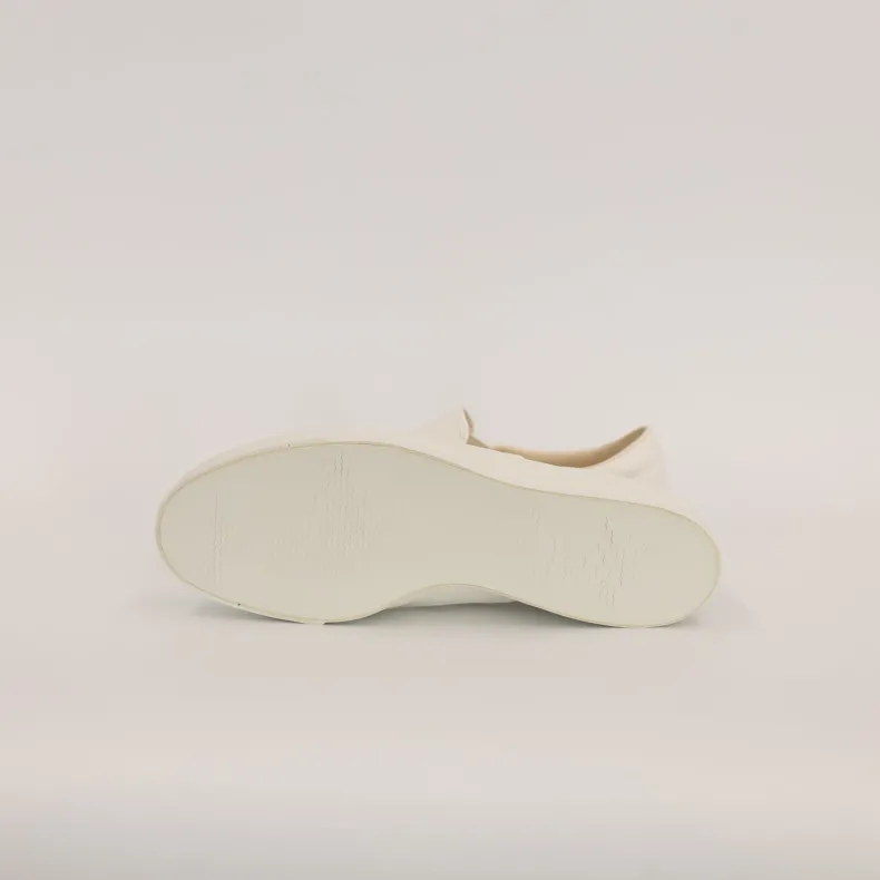 Asahi Deck Slip-On White Shoes