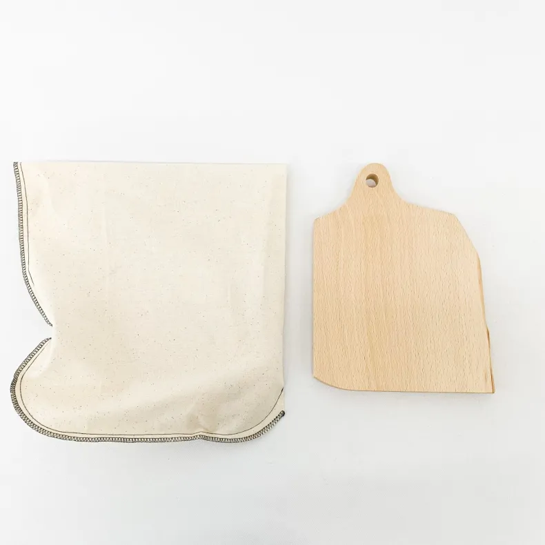 Etoetoteato Serving Board - Small