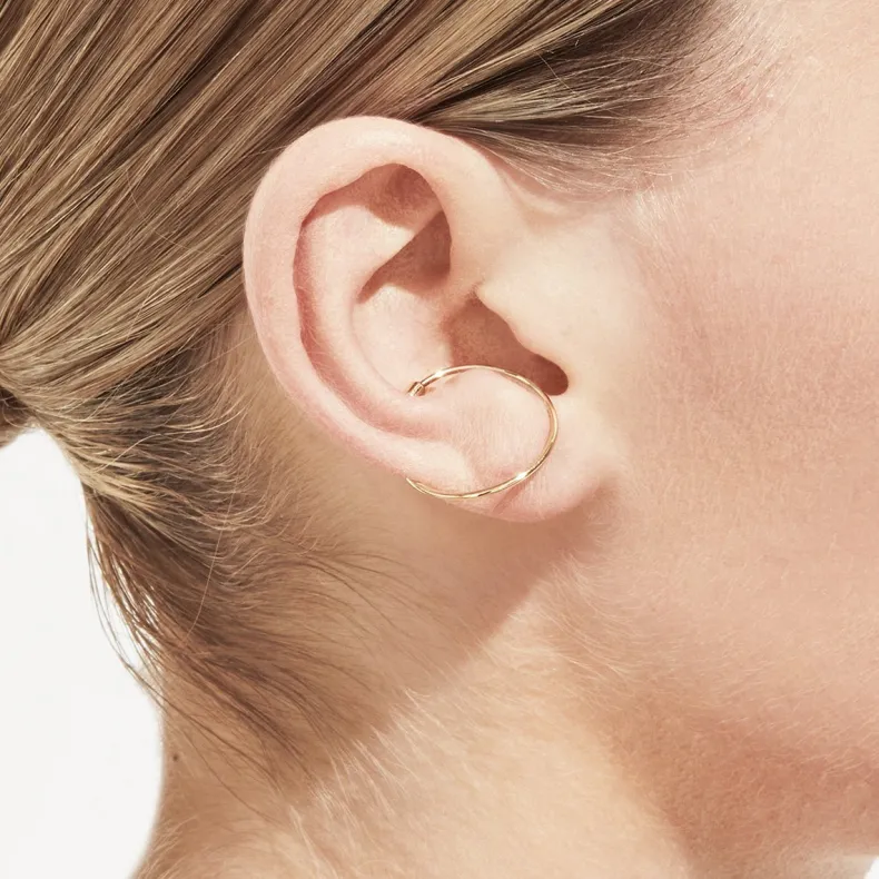 Shihara Twist Round Earring 02