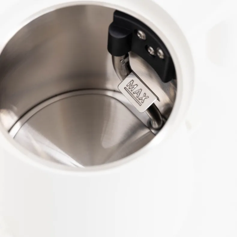 BALMUDA - The Kettle