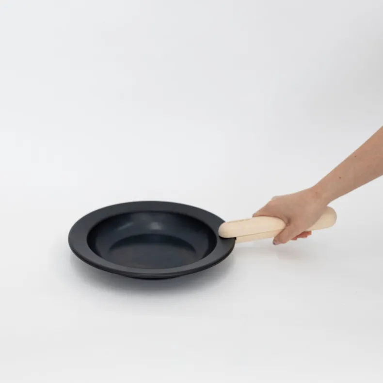 Fujita Kinzoku Frying Pan Jiu Plates