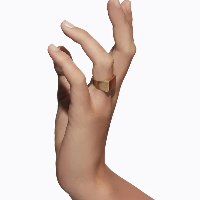 Shihara Signet Square Ring S