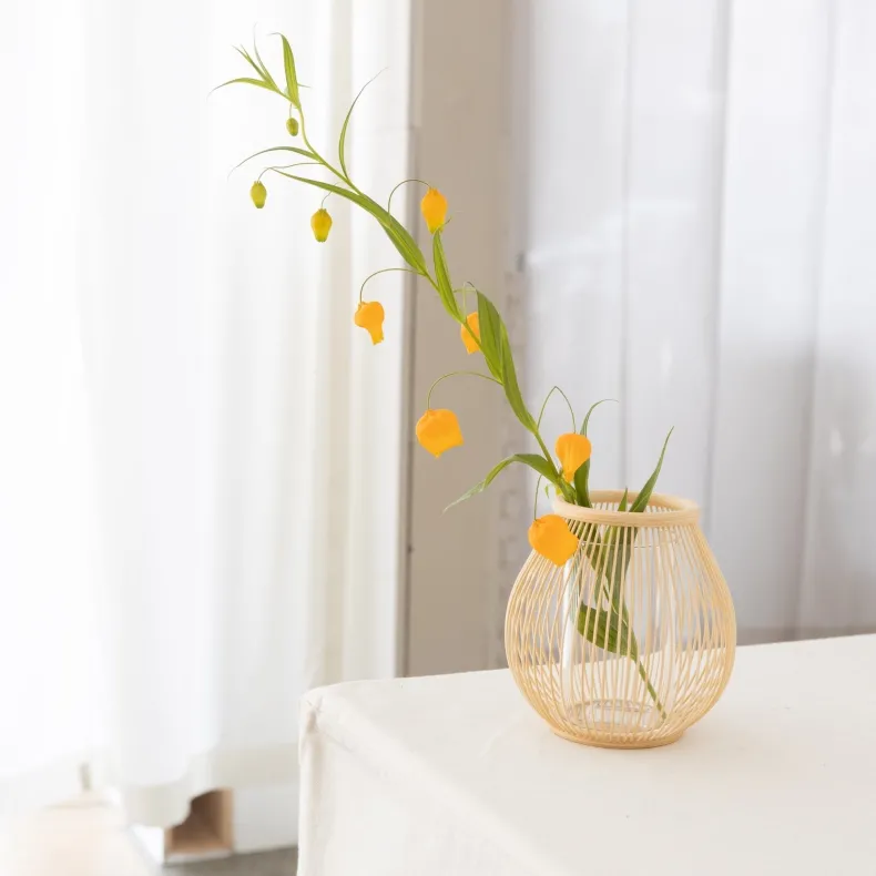Kosuga Bamboo Flower Vase - Tsubomi