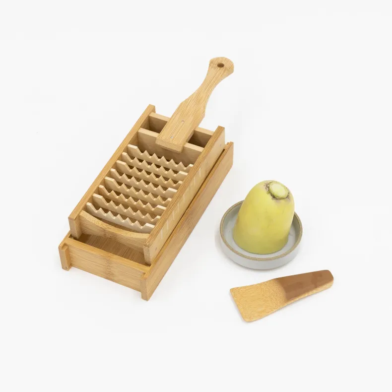 Kosuga Bamboo Daikon Grater Set