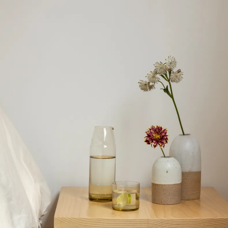 Tomoro Terra Bud Vase (Small)