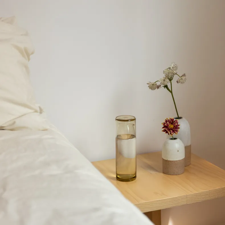 Tomoro Terra Bud Vase (Medium)